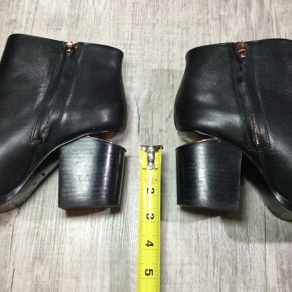 Alexander Wang Woman’s Size 6.5 US 37 EUR Gabi Booties Ankle Boots In Black - Picture 11 of 14